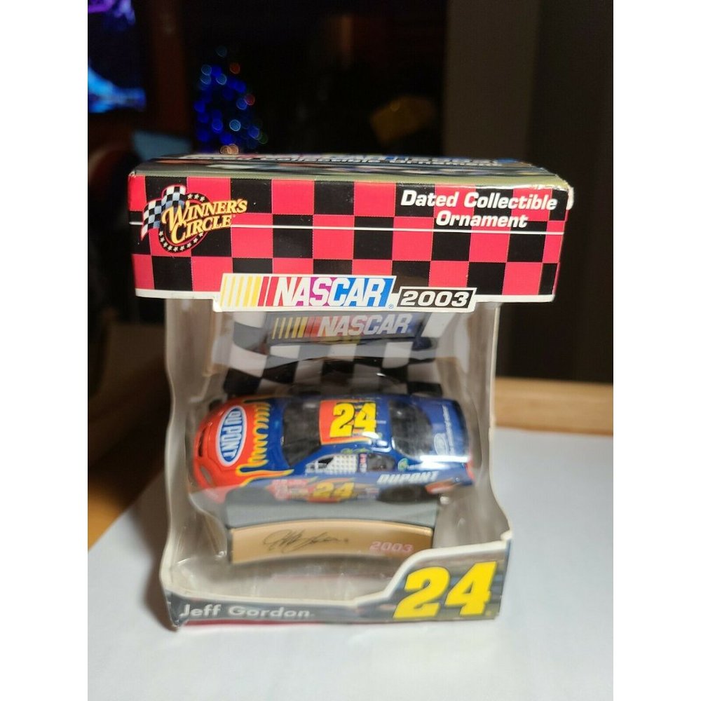 Jeff Gordon Christmas Ornament  24 Nascar 2003  Checkered Flag